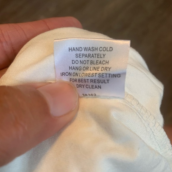 Romeo & Juliet Couture Cream Colored Lace Romper - Picture 6 of 6